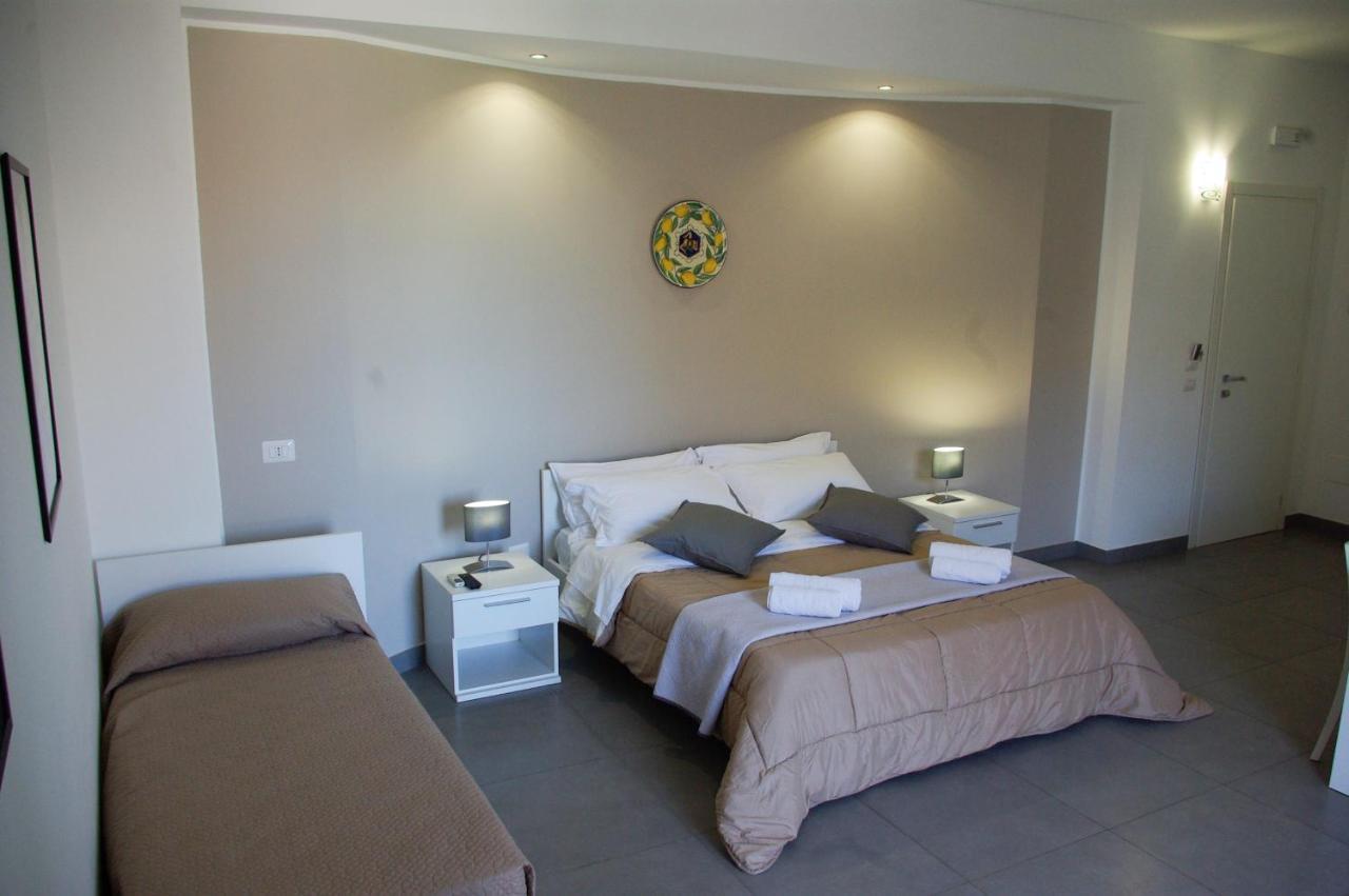 Ermes Bed and Breakfast Avola Buitenkant foto
